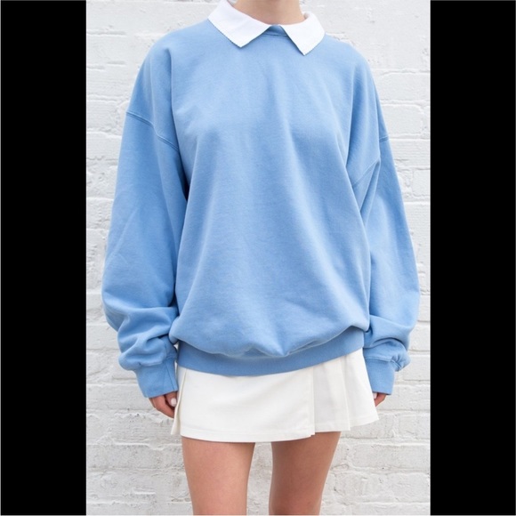 NWOT Brandy Melville Erica Collar Sweatshirt - Picture 1 of 5